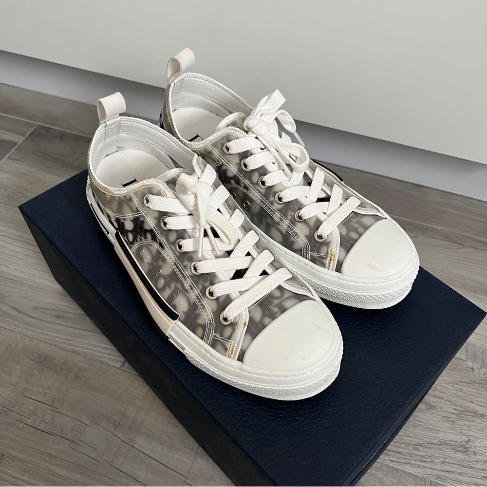 Dior Oblique White and Black Low-Top B23 Sneakers Size 8